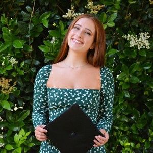 Meet your Posher, Lucy